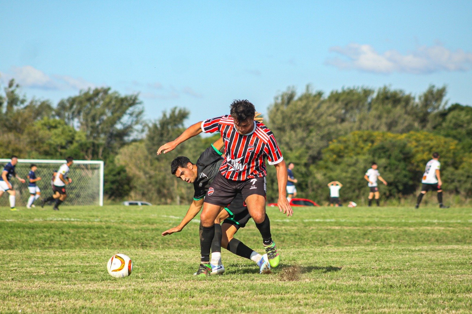 Reparto de puntos con muchas emociones