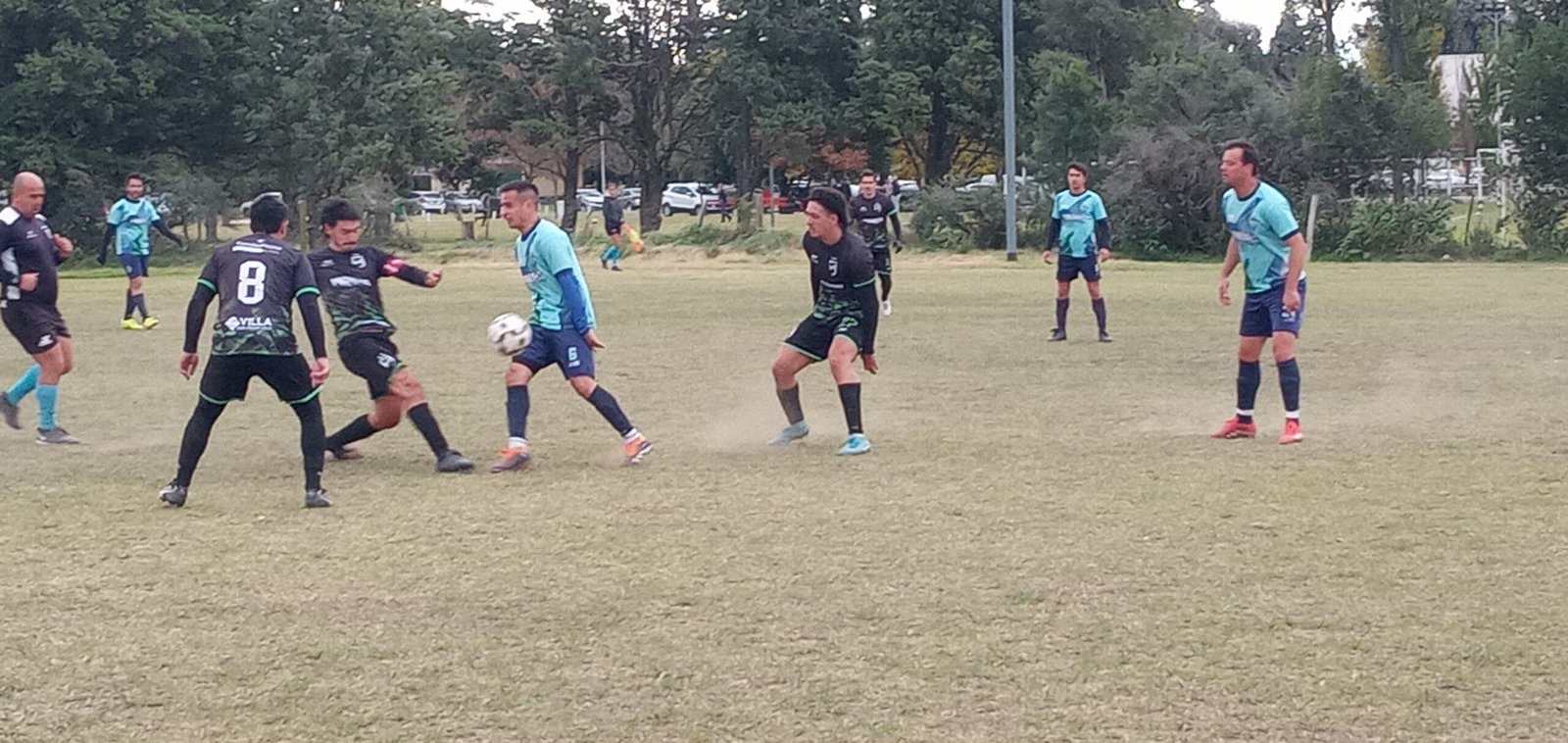 Ganó y se acercó